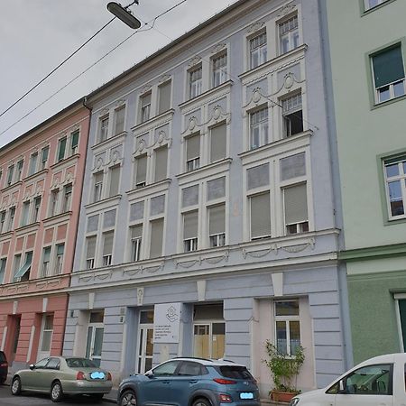 Zentrales & Modernes City-Apartment Graz Exterior photo